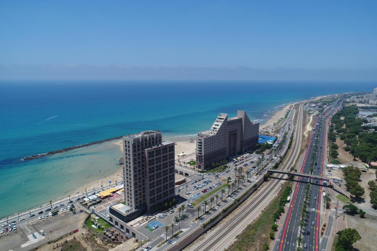 Almogim- Almog Building Haifa Esterno foto